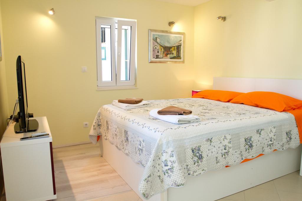 Apartments & Rooms Toni 스플리트 객실 사진